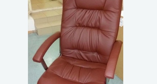 Обтяжка офисного кресла. Белоярский